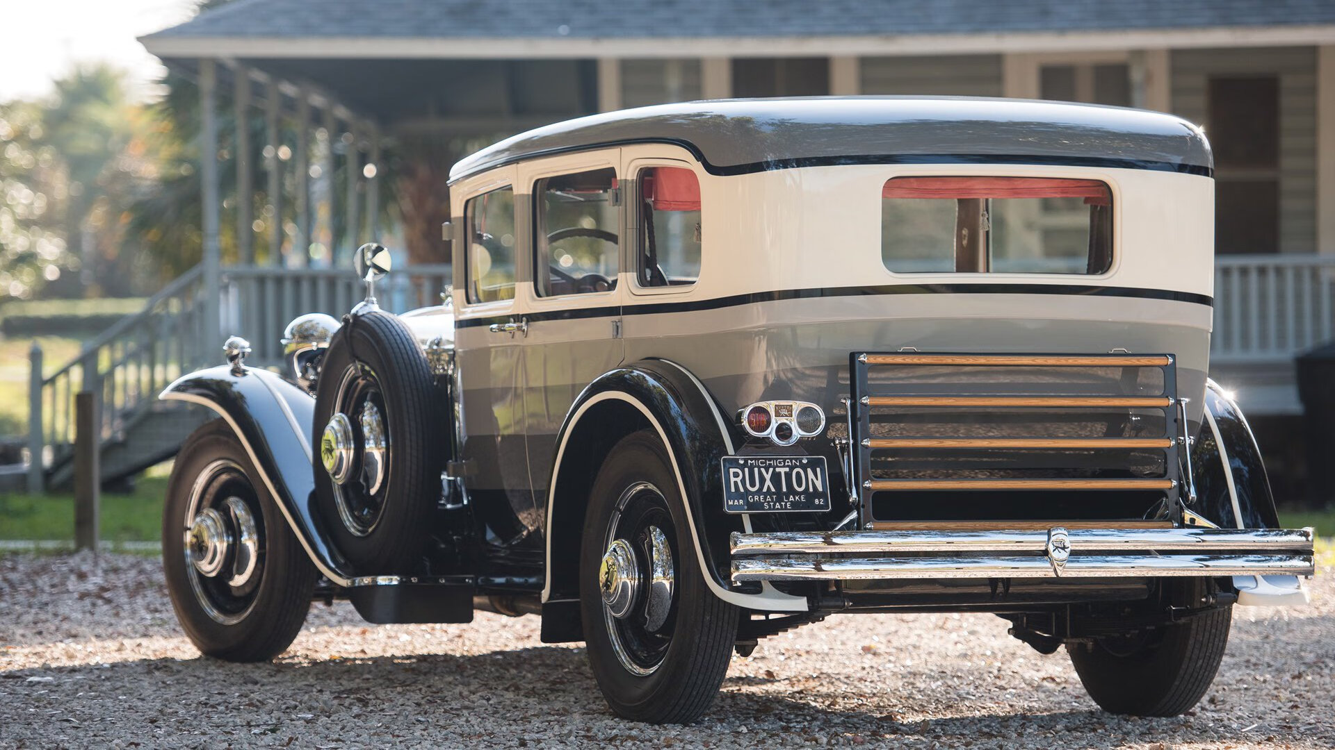 雷火电竞简介-绿茵场上的NBA对决，当勇士风暴席卷公牛防线—2026世界杯焦点战前瞻